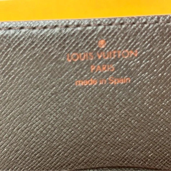 Authentic Louis Vuitton Damier Ebene Business Card Holder - Picture 5 of 10